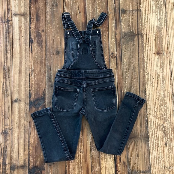 J Crew girls black denim overalls, size 7. - Picture 3 of 3